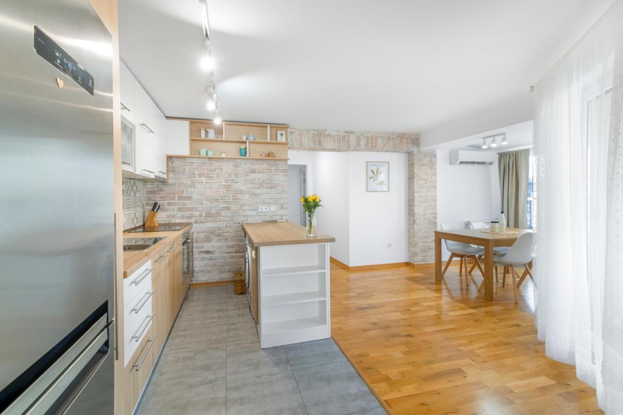 Exclusive Apartment Studentski Grad Sofia Exteriör bild